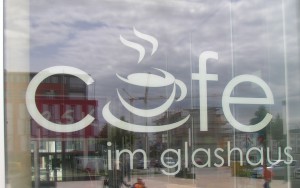 Cafe im Glashaus